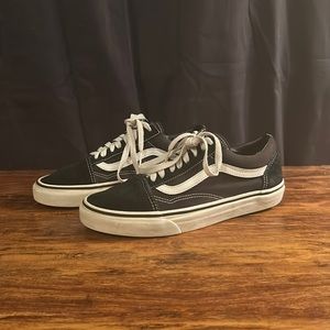 Vans - canvas old skool black and white size 7